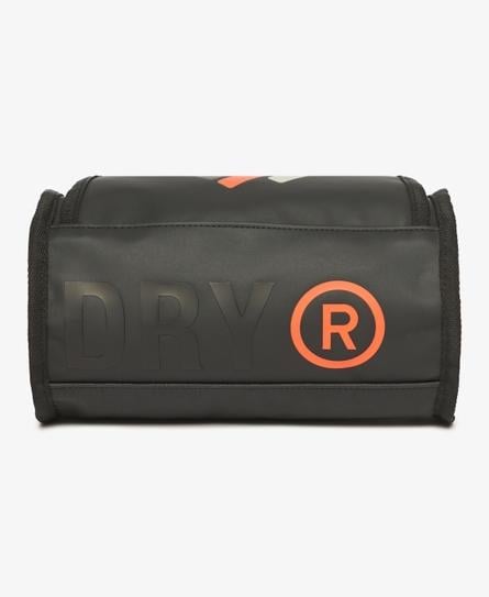 TARP UNISEX BLACK WASH BAG