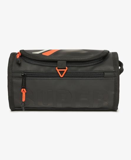 TARP UNISEX BLACK WASH BAG