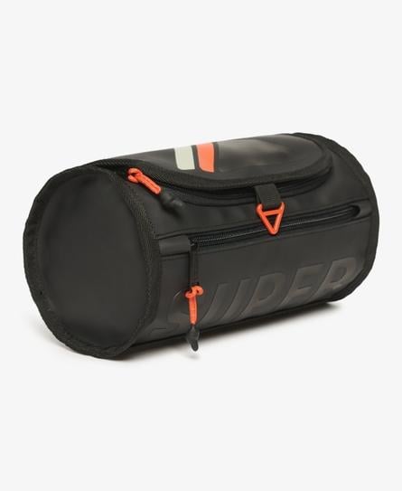 TARP UNISEX BLACK WASH BAG