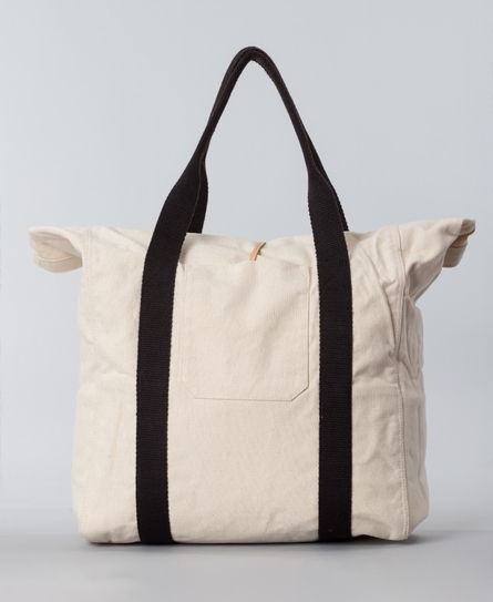 CLASSIC MEN'S WHITE TOTE