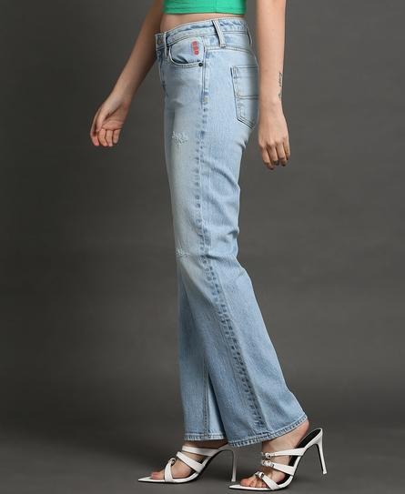 YURI BOOTCUT FADED DISTRESSED LIGHT BLUE JEANS 