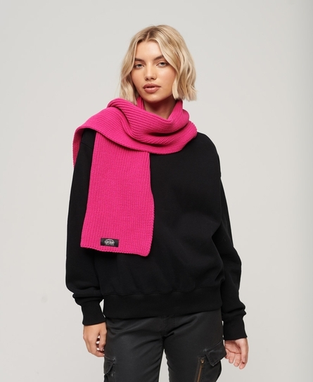 CLASSIC KNITTED WOMEN'S PINK SCARF