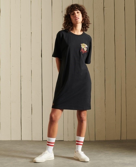 CNY GRAPHIC TEE DRESS