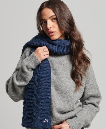 CABLE KNIT WOMEN'S BLUE SCARF